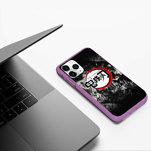 Чехол iPhone 11 Pro матовый KIMETSU NO YAIBA / 3D-Фиолетовый – фото 3