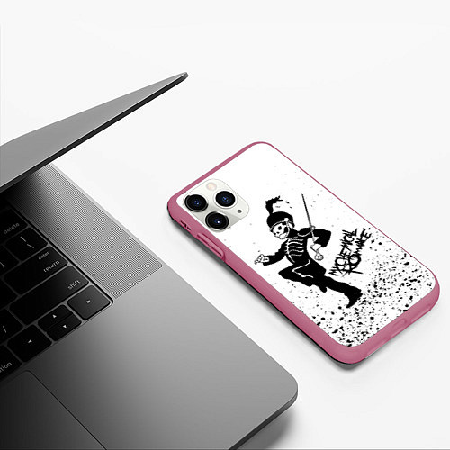 Чехол iPhone 11 Pro матовый My Chemical Romance / 3D-Малиновый – фото 3