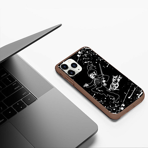 Чехол iPhone 11 Pro матовый My Chemical Romance / 3D-Коричневый – фото 3