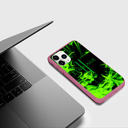 Чехол iPhone 11 Pro матовый LINEAGE 2, цвет: 3D-малиновый — фото 2