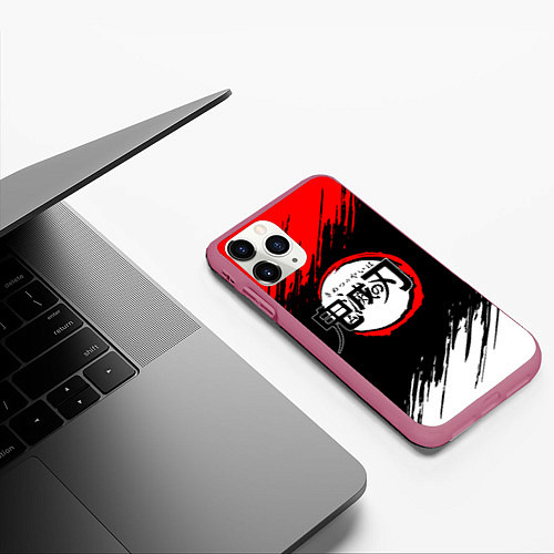 Чехол iPhone 11 Pro матовый KIMETSU NO YAIBA / 3D-Малиновый – фото 3