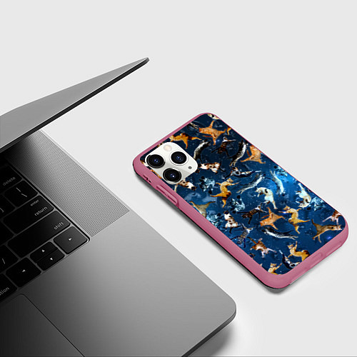 Чехол iPhone 11 Pro матовый Космические коты / 3D-Малиновый – фото 3