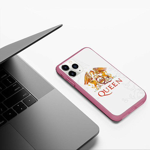 Чехол iPhone 11 Pro матовый Queen / 3D-Малиновый – фото 3