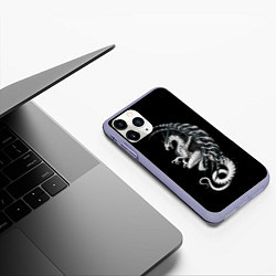 Чехол iPhone 11 Pro матовый White Dragon, цвет: 3D-светло-сиреневый — фото 2