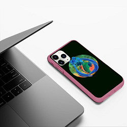 Чехол iPhone 11 Pro матовый СЕЙЛОР МУН, цвет: 3D-малиновый — фото 2