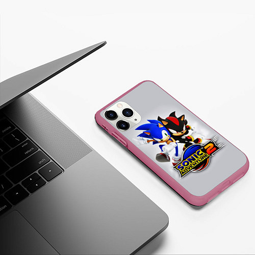 Чехол iPhone 11 Pro матовый SONIC & SHADOW / 3D-Малиновый – фото 3