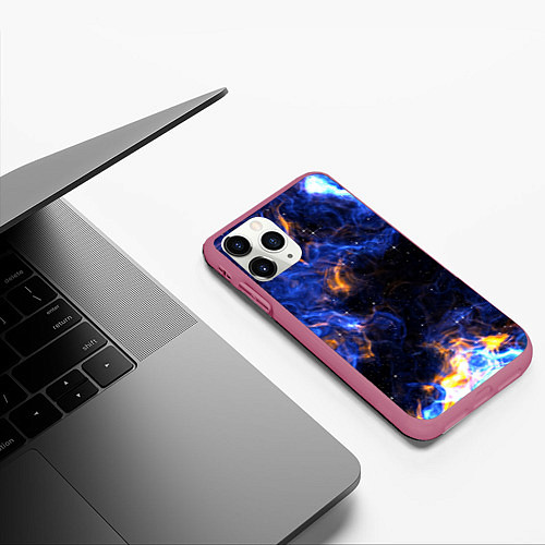 Чехол iPhone 11 Pro матовый Космос / 3D-Малиновый – фото 3