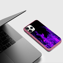 Чехол iPhone 11 Pro матовый ФИОЛЕТОВЫЙ ОГОНЬ, цвет: 3D-малиновый — фото 2