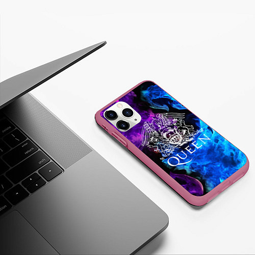 Чехол iPhone 11 Pro матовый QUEEN / 3D-Малиновый – фото 3