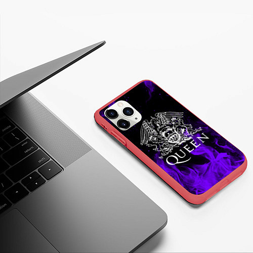 Чехол iPhone 11 Pro матовый QUEEN / 3D-Красный – фото 3