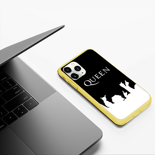 Чехол iPhone 11 Pro матовый QUEEN / 3D-Желтый – фото 3