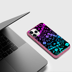 Чехол iPhone 11 Pro матовый Roblox, цвет: 3D-малиновый — фото 2