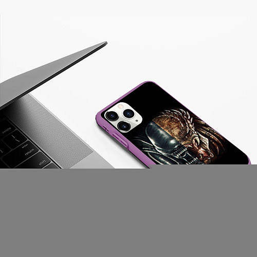 Чехол iPhone 11 Pro матовый PREDATOR / 3D-Фиолетовый – фото 3