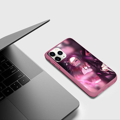 Чехол iPhone 11 Pro матовый NEZUKO / 3D-Малиновый – фото 3