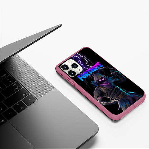 Чехол iPhone 11 Pro матовый Raven Fortnite / 3D-Малиновый – фото 3