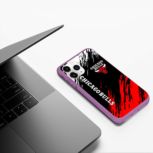 Чехол iPhone 11 Pro матовый CHICAGO BULLS / 3D-Фиолетовый – фото 3