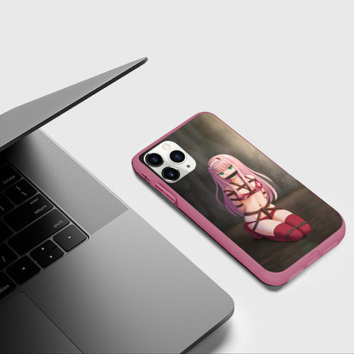 Чехол iPhone 11 Pro матовый Милый во Франксе / 3D-Малиновый – фото 3