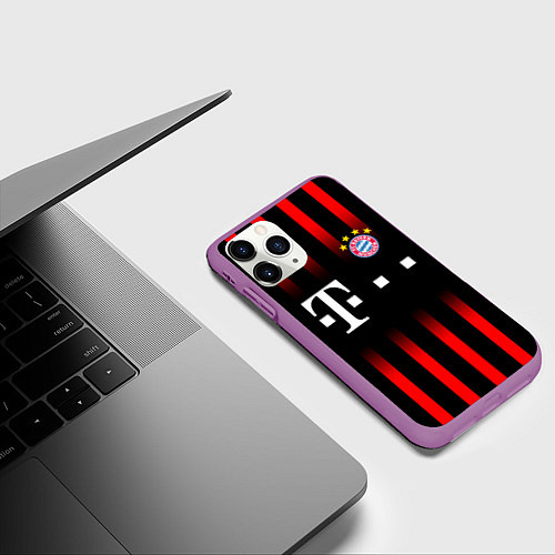 Чехол iPhone 11 Pro матовый FC Bayern Munchen / 3D-Фиолетовый – фото 3