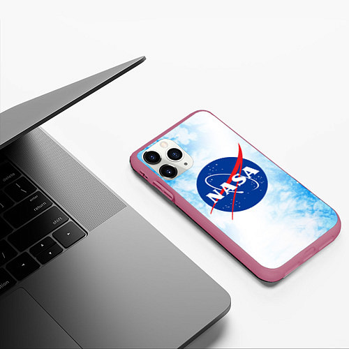 Чехол iPhone 11 Pro матовый NASA НАСА / 3D-Малиновый – фото 3