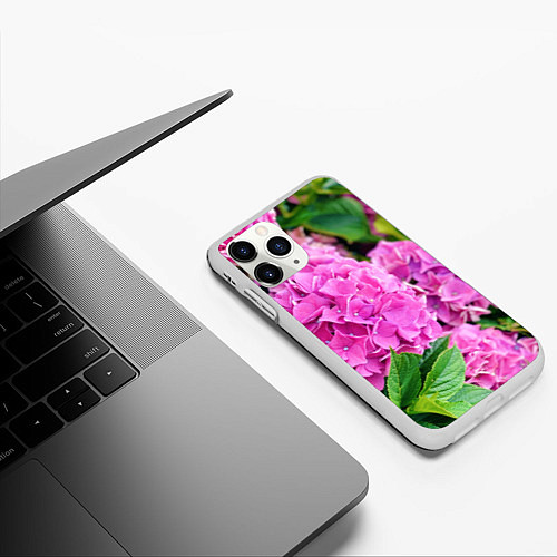 Чехол iPhone 11 Pro матовый Гортензия / 3D-Белый – фото 3