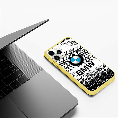 Чехол iPhone 11 Pro матовый BMW / 3D-Желтый – фото 3