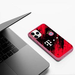 Чехол iPhone 11 Pro матовый BAYERN MUNCHEN БАВАРИЯ, цвет: 3D-малиновый — фото 2