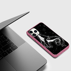 Чехол iPhone 11 Pro матовый Космический Кит, цвет: 3D-малиновый — фото 2