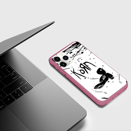 Чехол iPhone 11 Pro матовый Korn / 3D-Малиновый – фото 3