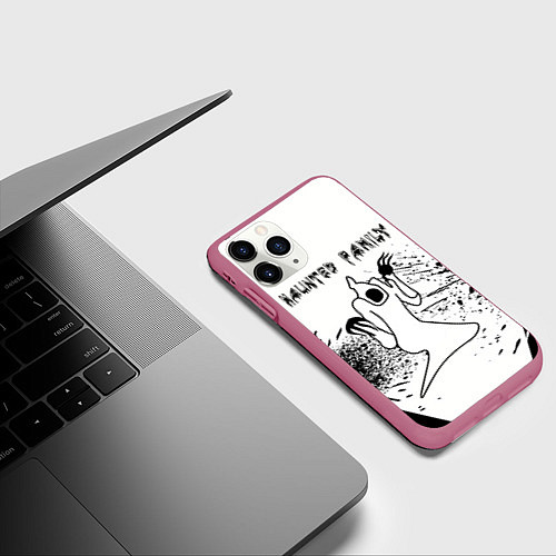 Чехол iPhone 11 Pro матовый KIZARU: HAUNTED FAMILY / 3D-Малиновый – фото 3