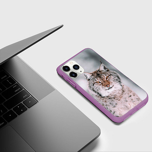Чехол iPhone 11 Pro матовый Рысь / 3D-Фиолетовый – фото 3