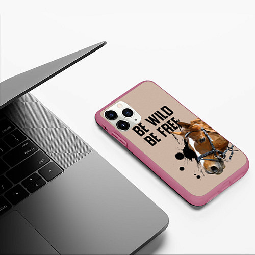 Чехол iPhone 11 Pro матовый Be wild be free / 3D-Малиновый – фото 3