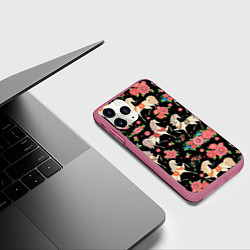 Чехол iPhone 11 Pro матовый Лошади и цветы, цвет: 3D-малиновый — фото 2