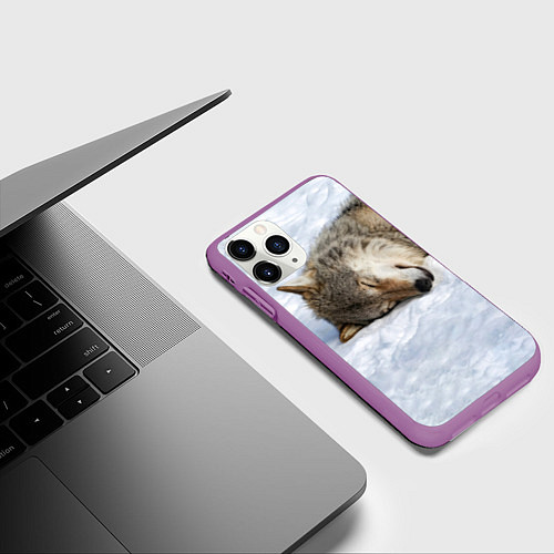 Чехол iPhone 11 Pro матовый Спящий Волк / 3D-Фиолетовый – фото 3