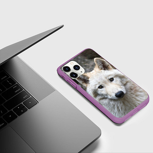 Чехол iPhone 11 Pro матовый Волк / 3D-Фиолетовый – фото 3