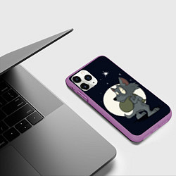 Чехол iPhone 11 Pro матовый Серый волчонок, цвет: 3D-фиолетовый — фото 2
