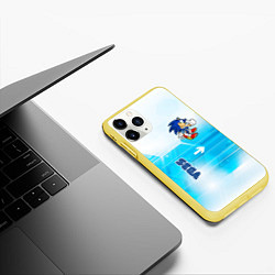 Чехол iPhone 11 Pro матовый SONIC S, цвет: 3D-желтый — фото 2