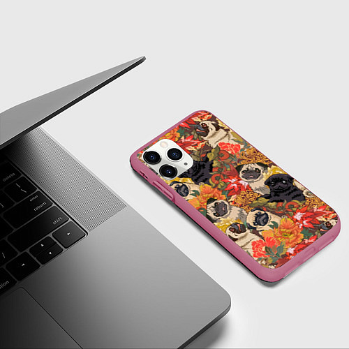 Чехол iPhone 11 Pro матовый Мопсики Цветочки / 3D-Малиновый – фото 3