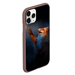 Чехол iPhone 11 Pro матовый Лиса и огонек, цвет: 3D-коричневый — фото 2
