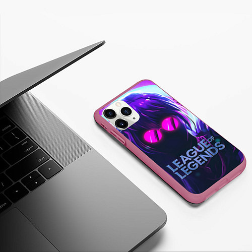 Чехол iPhone 11 Pro матовый Evelynn LOL / 3D-Малиновый – фото 3