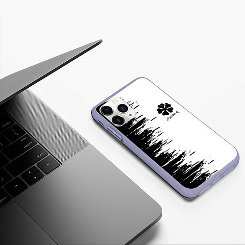 Чехол iPhone 11 Pro матовый Чёрный клевер, / 3D-Светло-сиреневый – фото 3