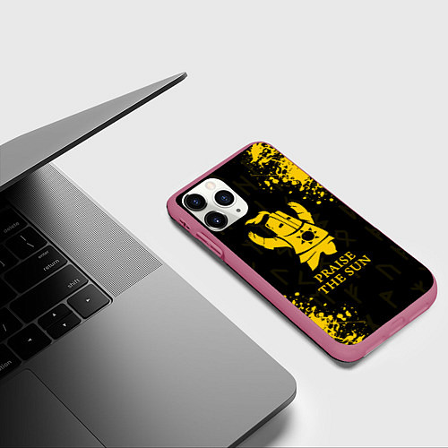 Чехол iPhone 11 Pro матовый DARK SOULS ТЁМНЫЕ ДУШИ / 3D-Малиновый – фото 3