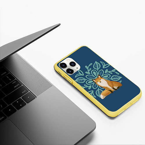 Чехол iPhone 11 Pro матовый Лиса с цветочным узором / 3D-Желтый – фото 3