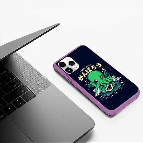 Чехол iPhone 11 Pro матовый Cthulhu Good Luck / 3D-Фиолетовый – фото 3