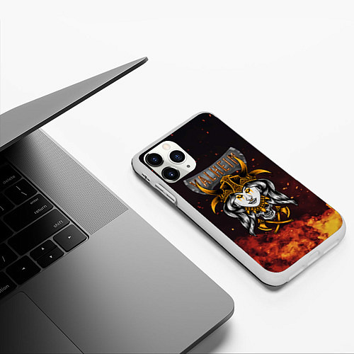 Чехол iPhone 11 Pro матовый Valheim Девушка викинг / 3D-Белый – фото 3