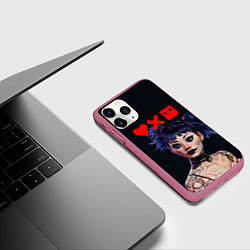Чехол iPhone 11 Pro матовый Love, Death and Robots Lora Z, цвет: 3D-малиновый — фото 2