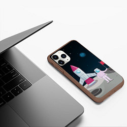 Чехол iPhone 11 Pro матовый Астронавт покоряет космос, цвет: 3D-коричневый — фото 2
