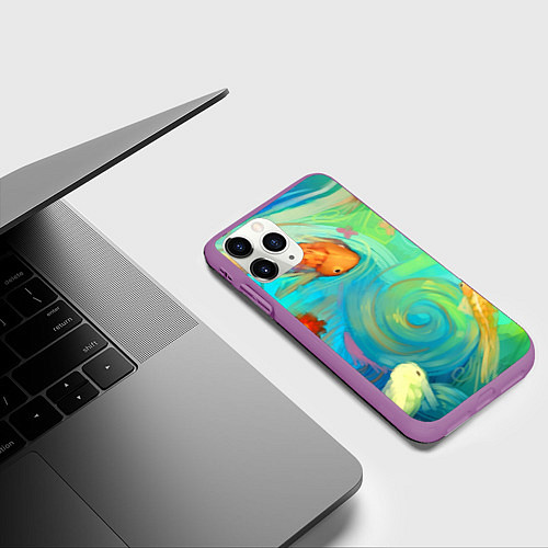 Чехол iPhone 11 Pro матовый Золотые рыбы в море абстракции / 3D-Фиолетовый – фото 3