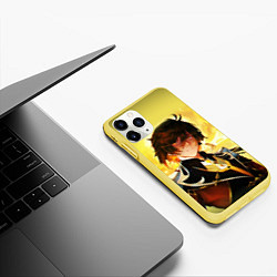 Чехол iPhone 11 Pro матовый ЧЖУН ЛИ GENSHIN IMPACT, цвет: 3D-желтый — фото 2