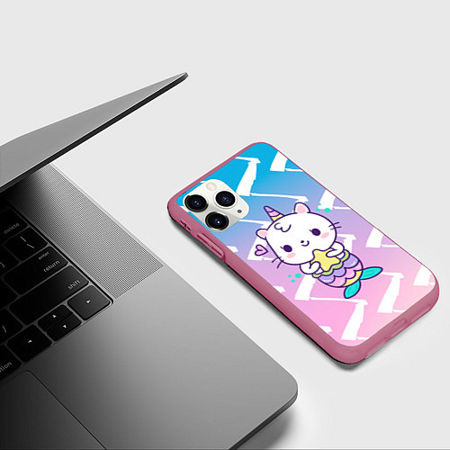 Чехол iPhone 11 Pro матовый Котик-рыбка-единорог / 3D-Малиновый – фото 3