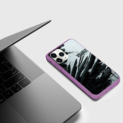 Чехол iPhone 11 Pro матовый Resident Evil Village крылья, цвет: 3D-фиолетовый — фото 2